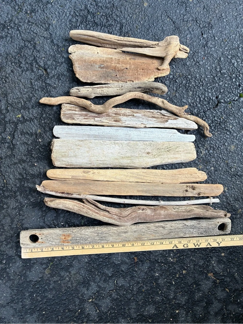 Natural Driftwood Wall Art - Rustic Beige Decorative Planks